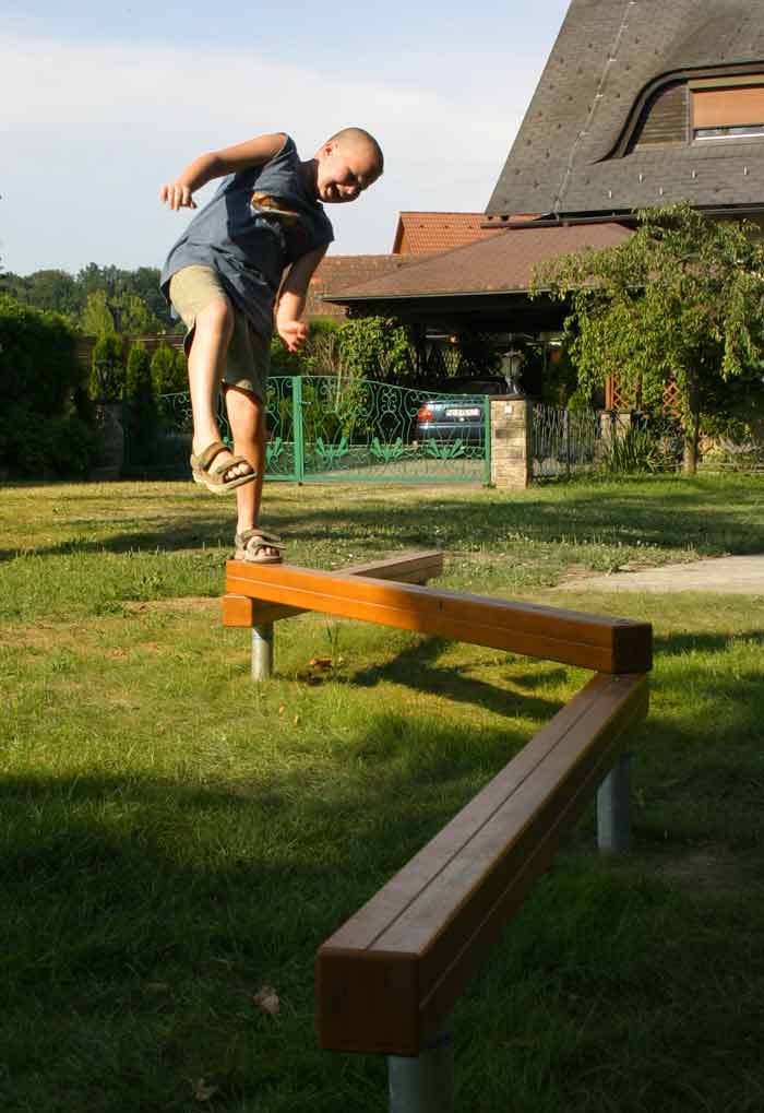 Balancierbalken 3-teil. 200 cm